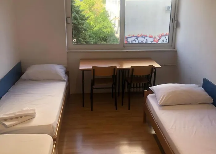 Summer Budget Hostel