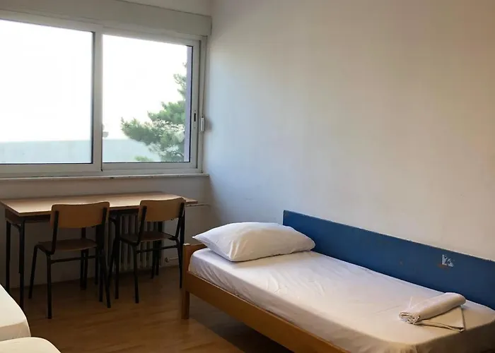 Хостел Summer Budget *